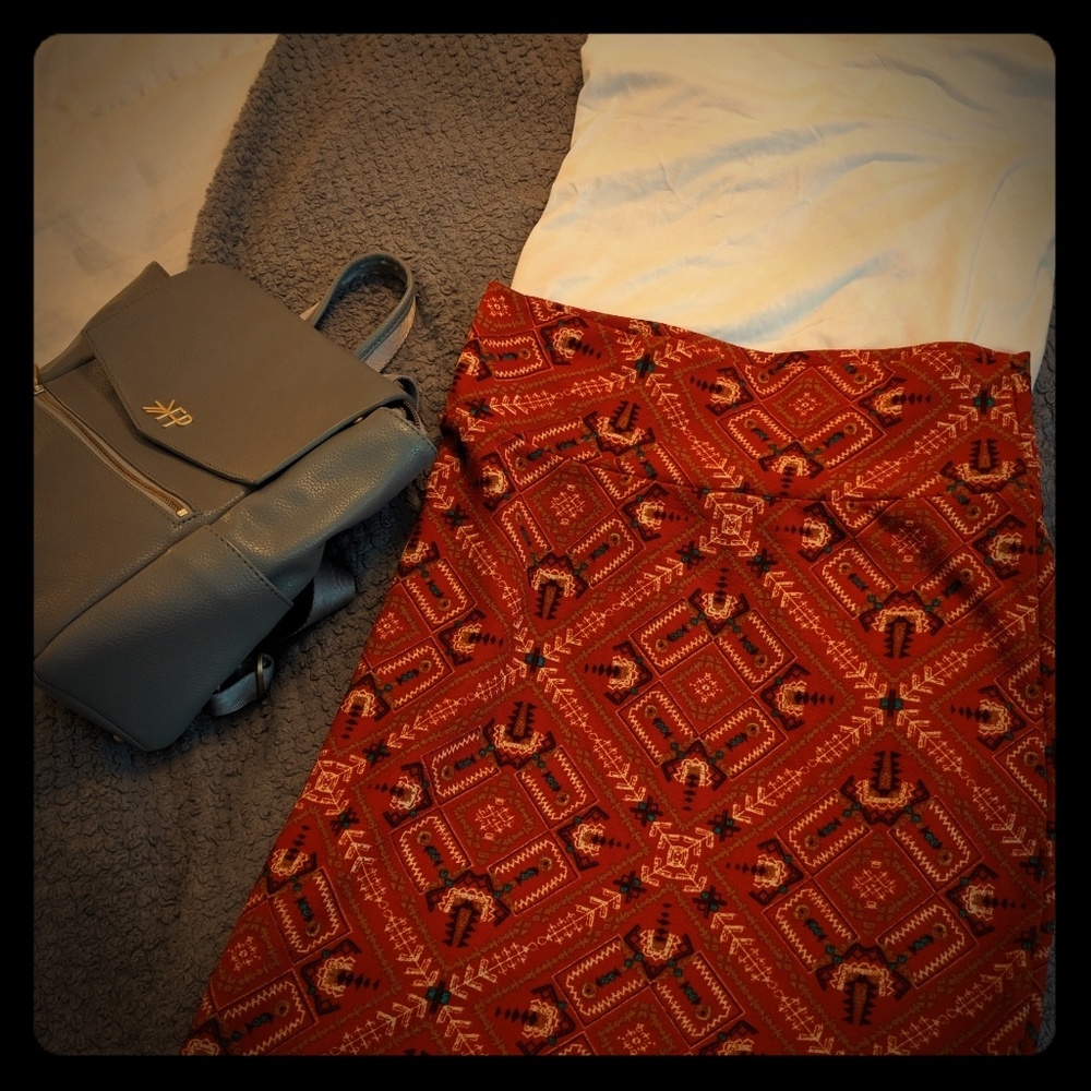 Lularoe Cassie skirt